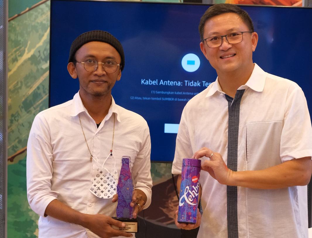 Karya Vikaz Rizuono Masuk 24 Karya Terbaik Kompetisi Desain Teh Botol Sosro 2025