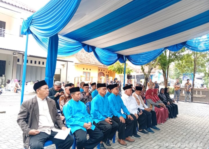 Peletakan Batu Pertama mesjid Raya Darussalam Ciamis