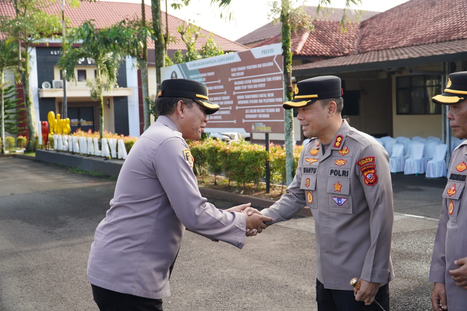 Suasana Khidmat dan Penuh Kekeluargaan, Polres Tasikmalaya Gelar Apel Gabungan Sekaligus Halal Bihalal