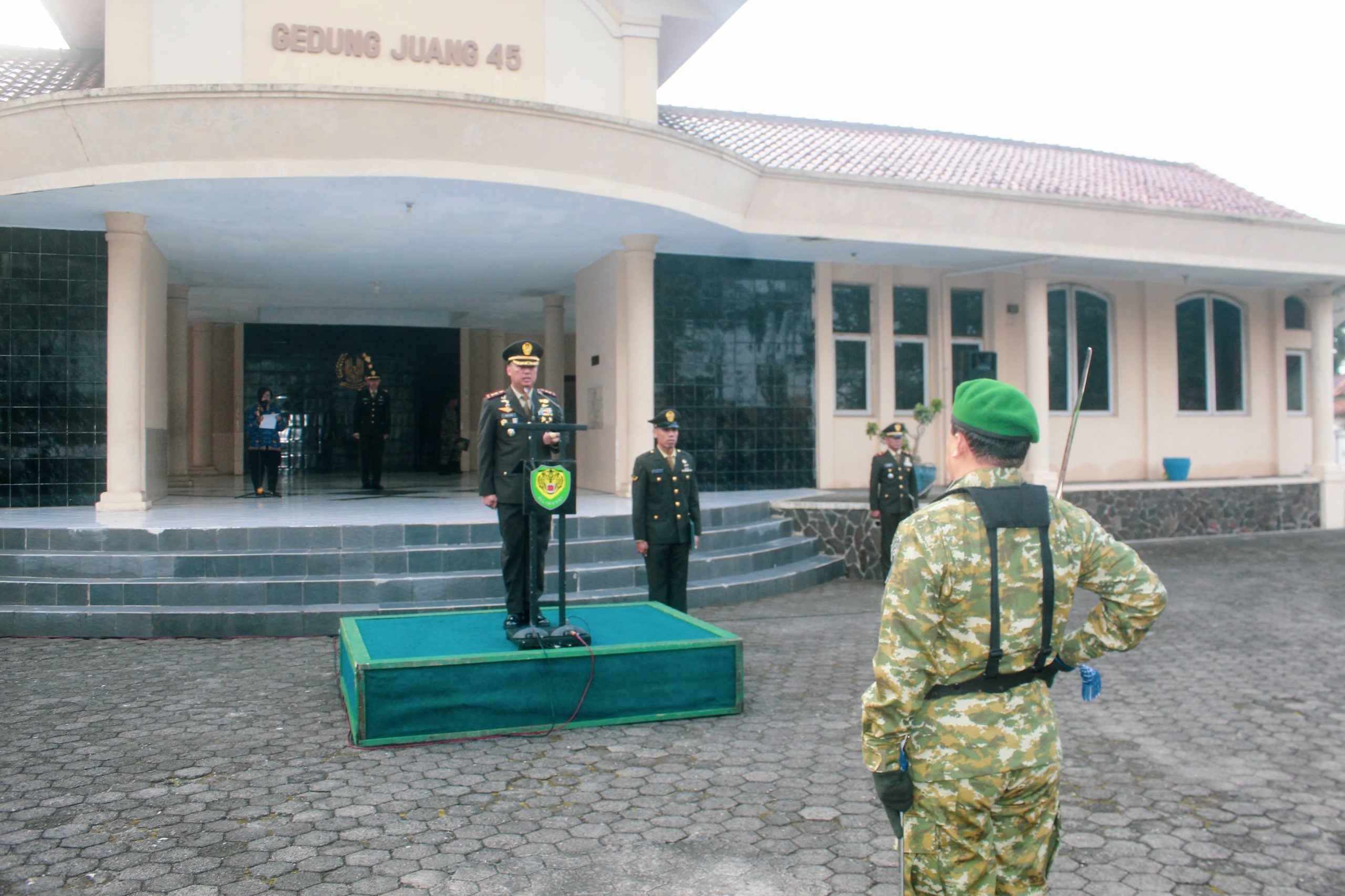 Peringatan Hari Lahir Pancasila 2026, Dandim 0612/Tsm Jadi Inspektur Upacara