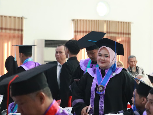 “Dari Bumi Galuh Untuk Negeri: Lulusan Berbudaya, Berjiwa Konservasi, Berdaya Saing Global” Unigal Ciamis Wisuda 480 Orang