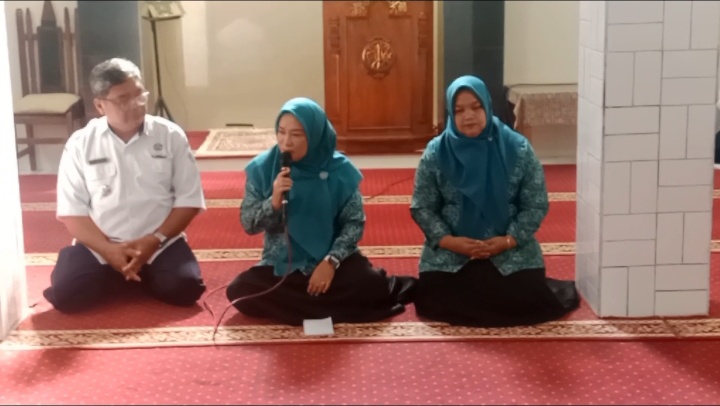 Sosialisasi Kampung Binaan Di Wilayah Ke Rw an 04 Kelurahan Empangsari