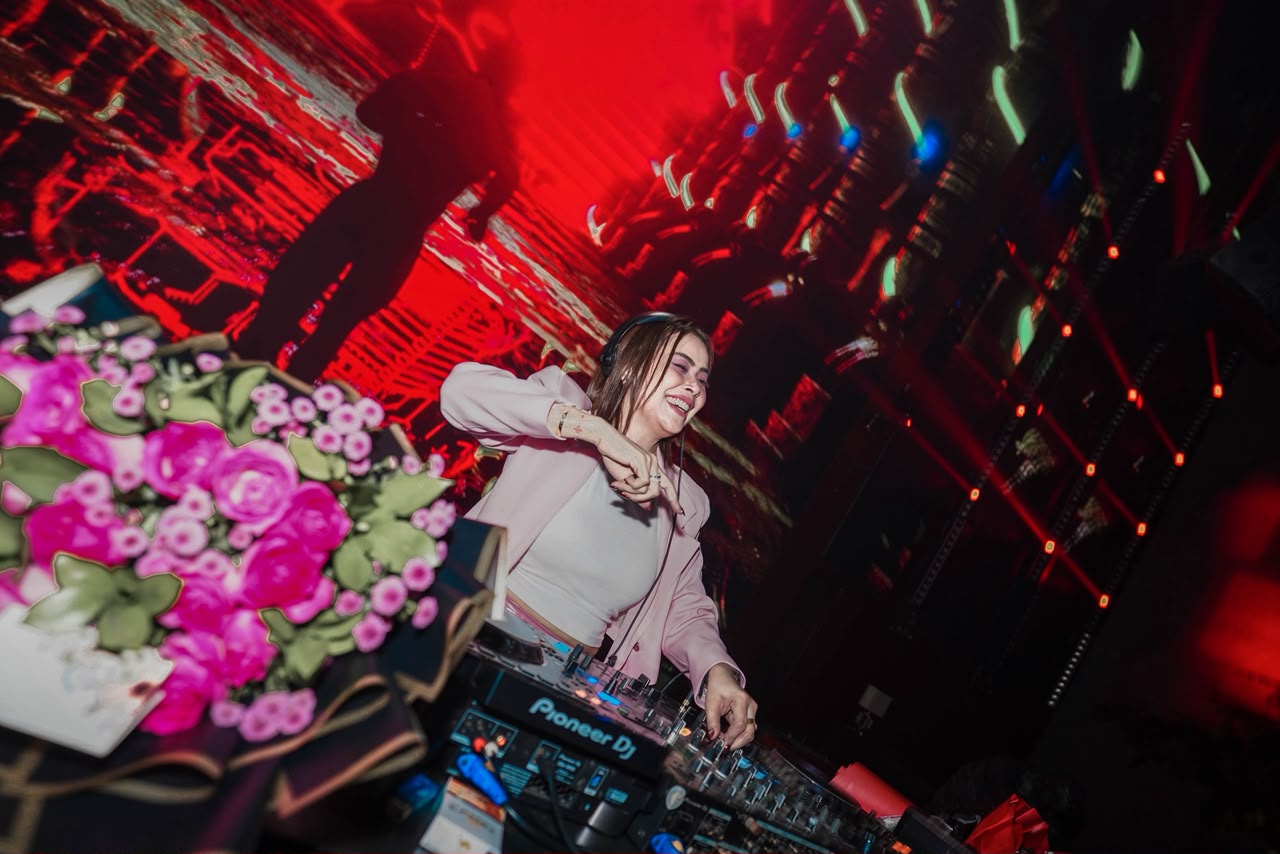 Wachita Rica, DJ Asal Medan yang Tumbuh Bersama Proses dan Konsistensi