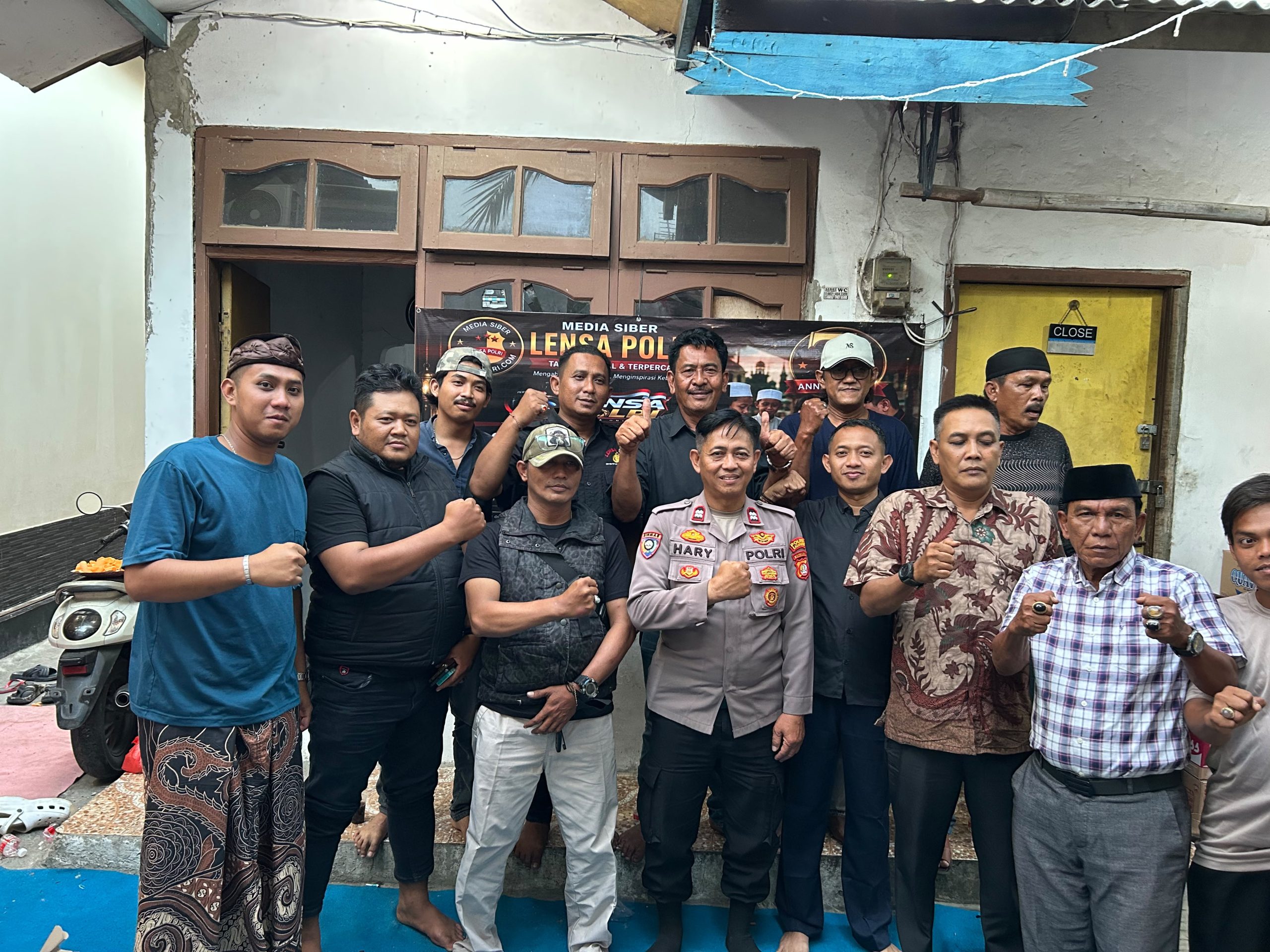 Media Lensa Polri Rayakan HUT Ke-7 dengan Santunan Anak Yatim