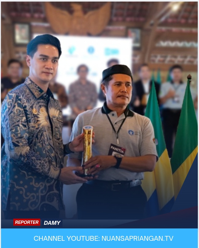Kabupaten Sumedang Sabet Penghargaan Kabupaten Inovatif dalam Literasi Digital di Bandung Digital Safety Forum